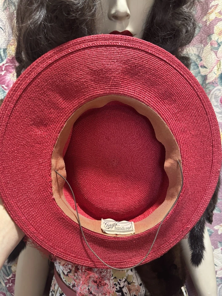1940s Vintage Red Wide Brim Straw Hat - Image 4 of 4