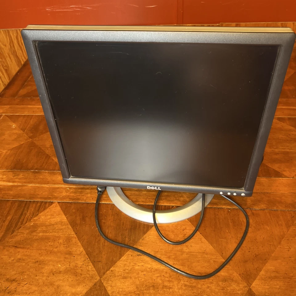 Dell Ultrasharp 1905FP Black 19" Screen 1280 x 1024 Resolution LCD FP Monitor - Image 3 of 4