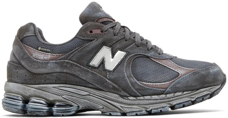 New Balance 2002R GORE-TEX Magnet Mood Indigo for Sale