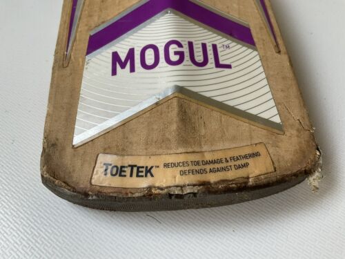 GM Mogul DXM 707 Cricket Bat F4.5 English Willow - Picture 5 of 12