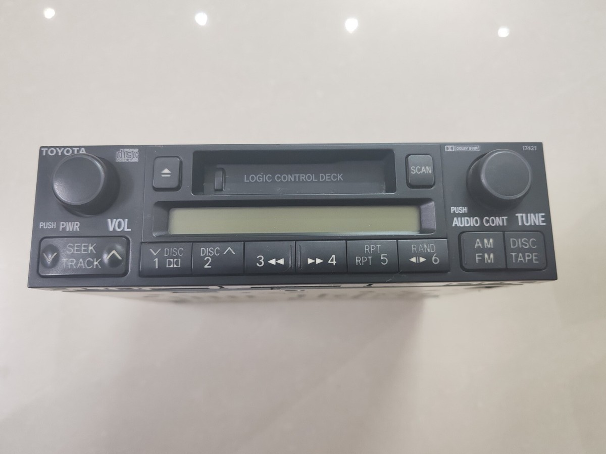 Oem Toyota Fujitsu 86120-60c10 Cassette Player Radio Sterio