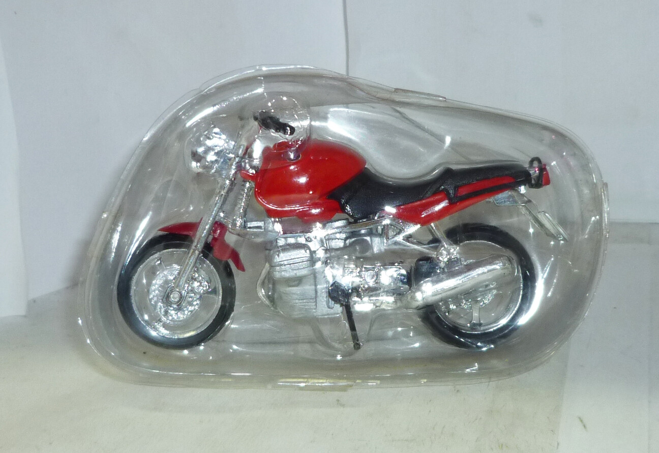 Foto 3 di 3