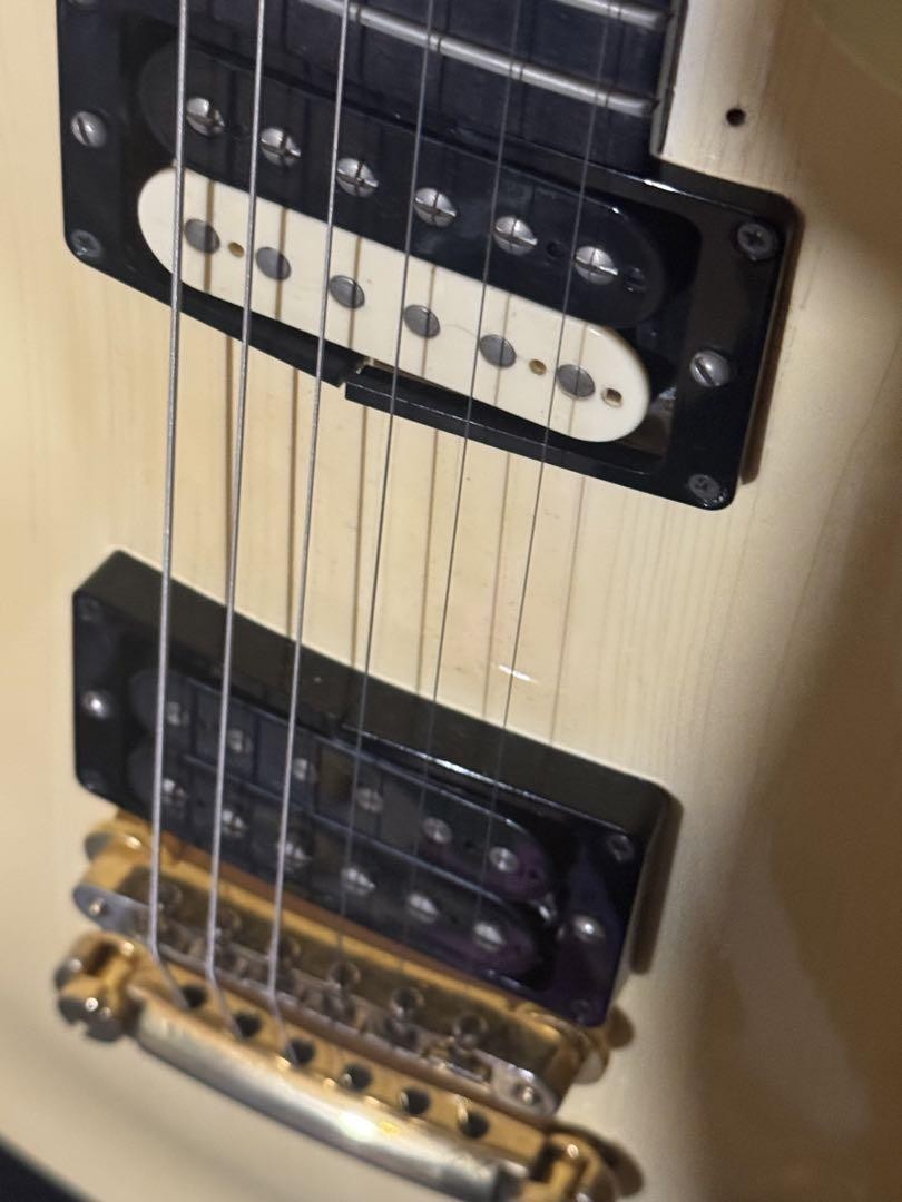 Gibson Les Paul Studio Alpen White 2002年 Gibson Les Paul Studio Alpine White – Ish Guitars