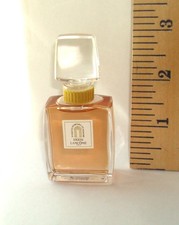 Sikkim Parfum Lancôme perfume - a fragrance for women 1971