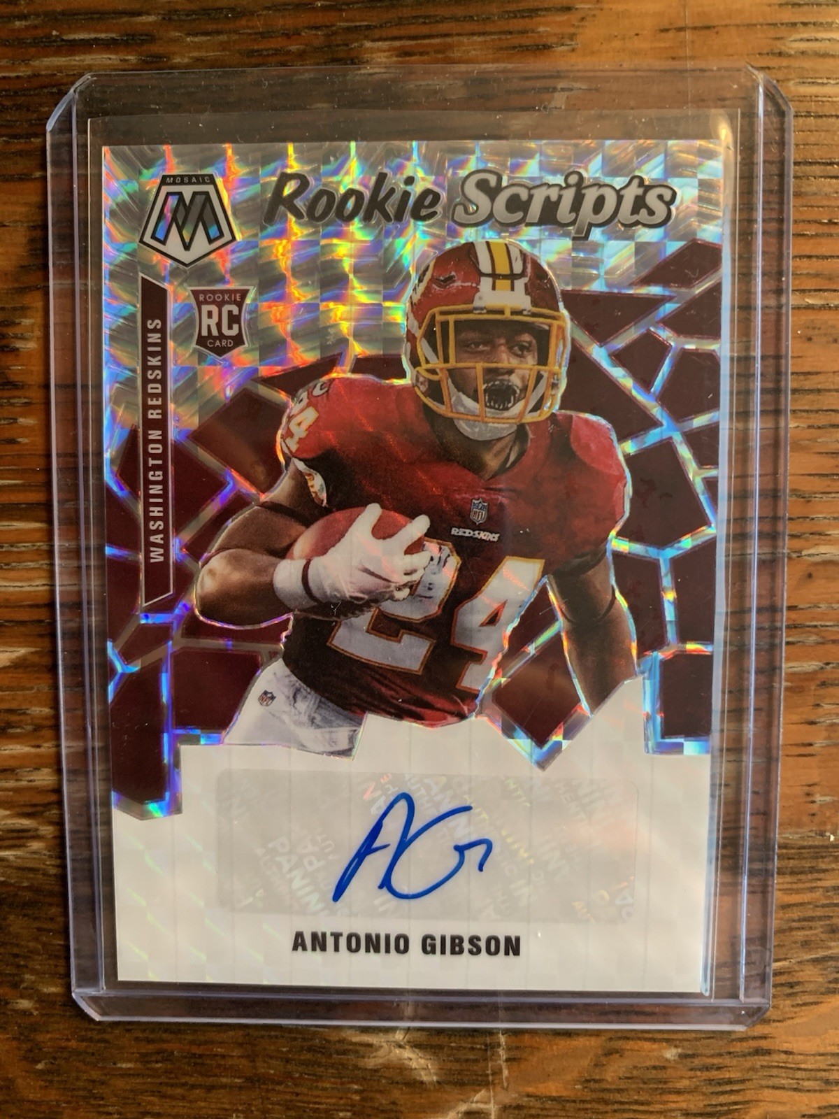 2020 Panini Mosaic - Rookie Scripts Antonio Gibson #RS27 (AU, RC) Washington