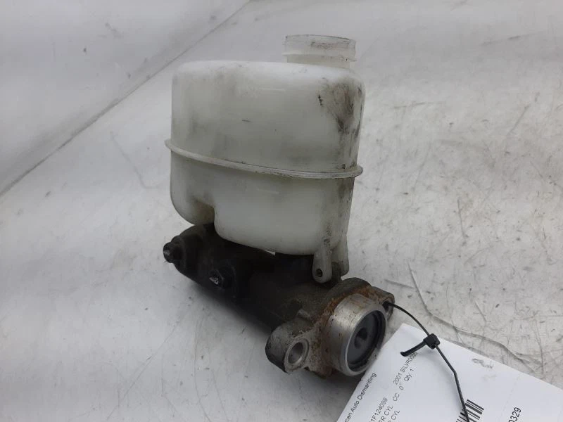 GMC SIERRA 1500 1999 2000 2001 2002 camioneta cilindro maestro de freno 18048539 Foto 2 de 4