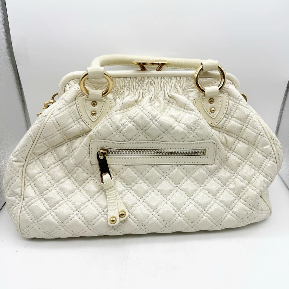 Bolso de Vapor Marc Jacobs Cuero Acolchado Color Marfil Borde Dorado Foto 2 de 4