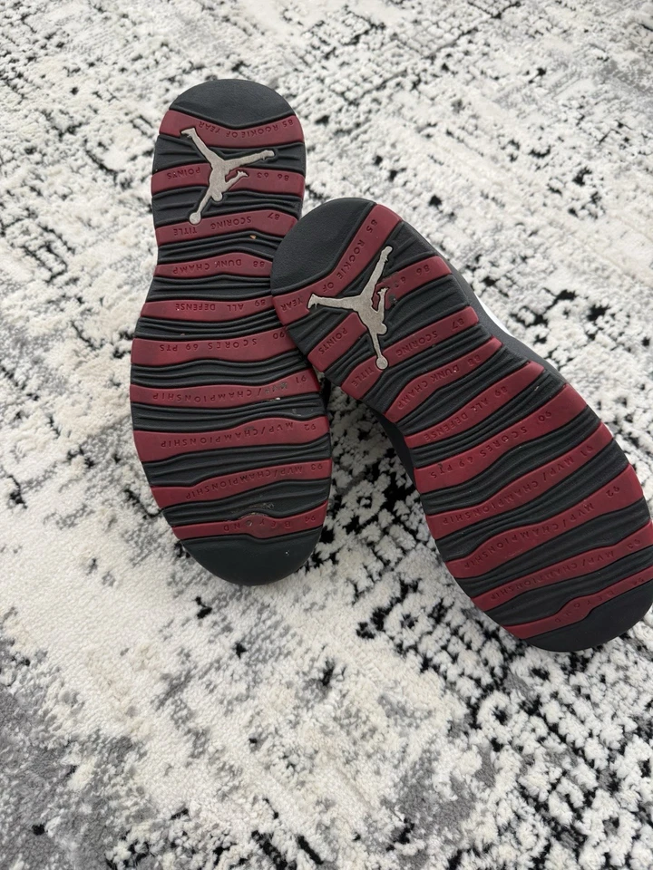 Air Jordan 10 Chicago Retro OG Para hombres Talla 11 Blanco Rojo Seakers 2012-310805-100 Foto 3 de 4