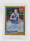 DIRK NOWITZKI 2025-26 TOPPS CHROME UPDATE 1980-81 GOLD GEOMETRIC AUTO /50 Q7485