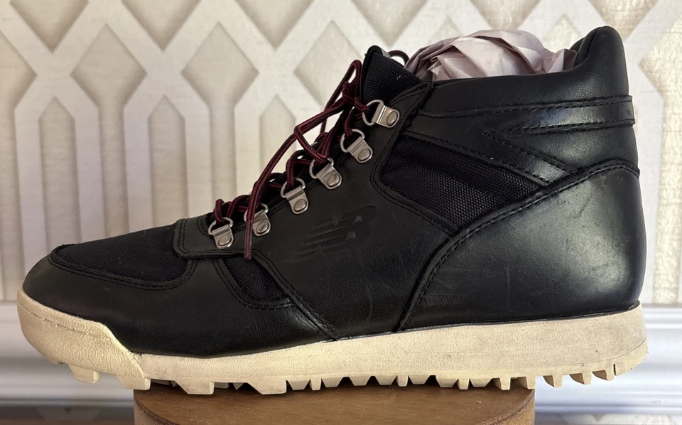 Botas New Balance Rainier Urainal para hombre talla 12 suela Vibram, negras/beige Foto 3 de 4