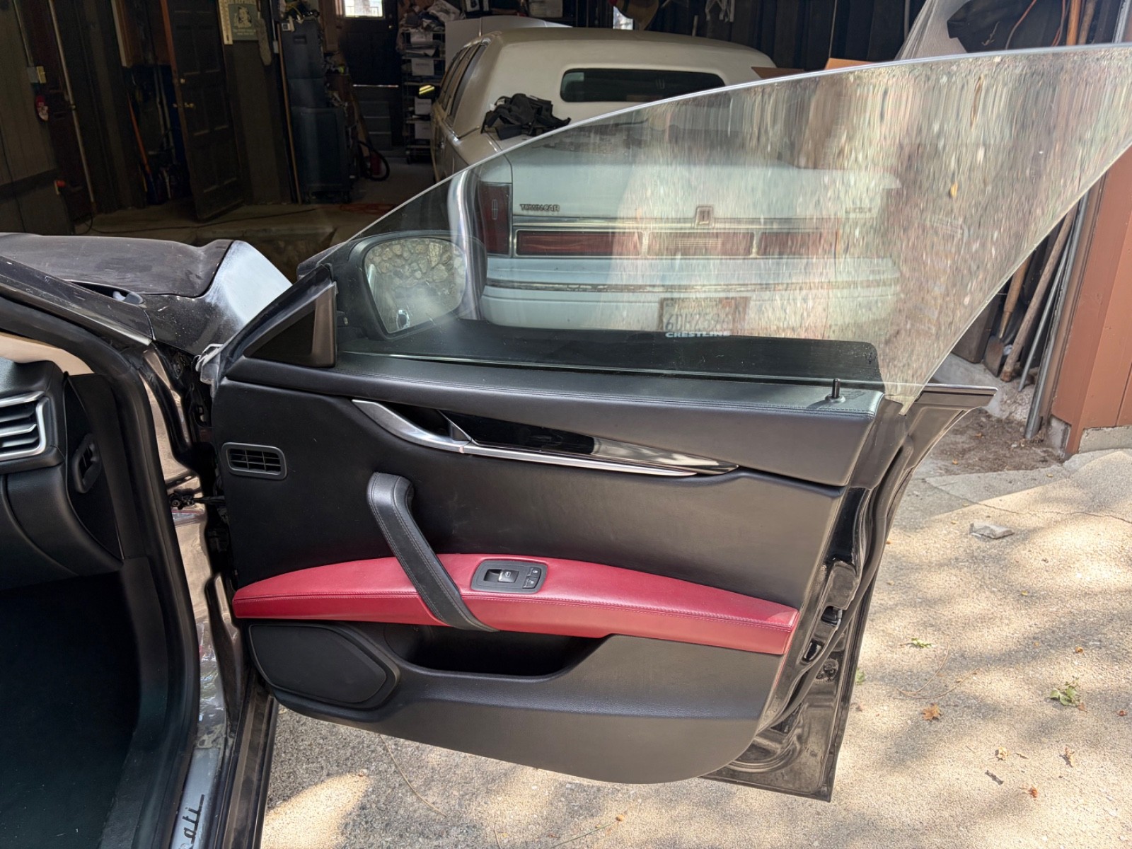 Maserati Ghibli 2014-2017 Front Right Door
