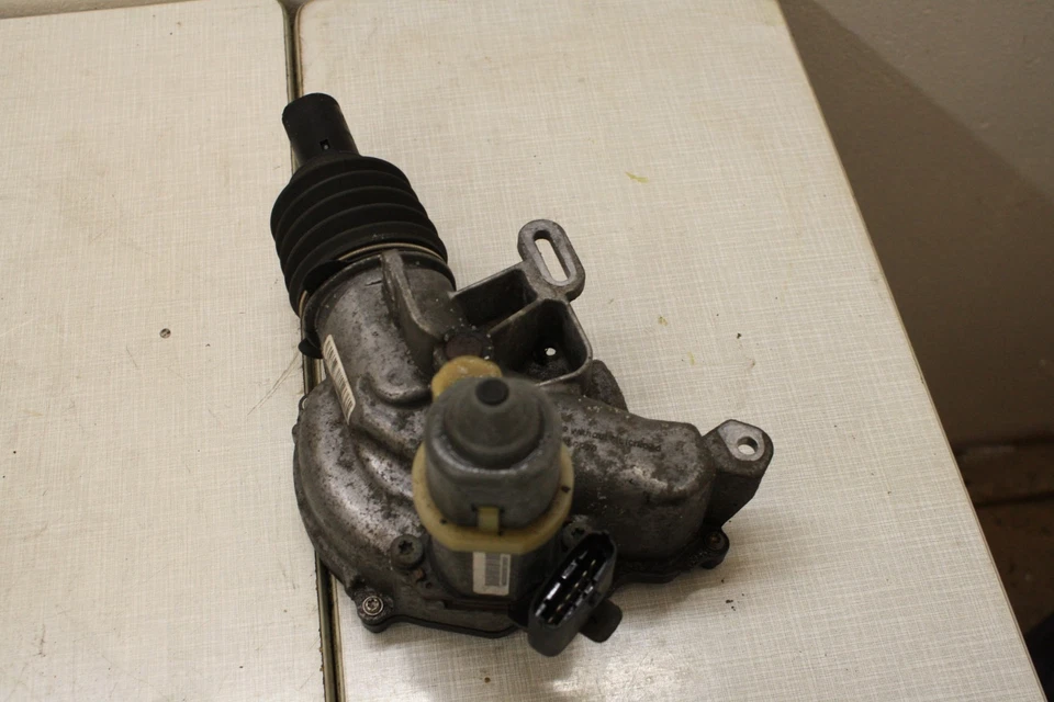 Skoda Citigo VW Up Cilindro Trasduttore Frizione Attuatore Frizione 0CT 142 056 F - Immagine 2 di 4