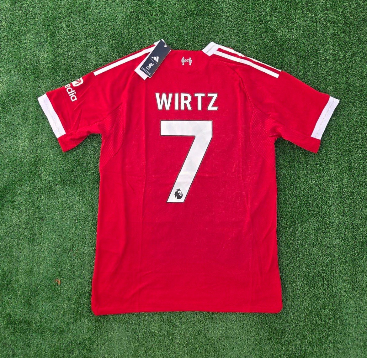 adidas Liverpool 25/26 Away Jersey Wirtz #7 Large, Sizes S