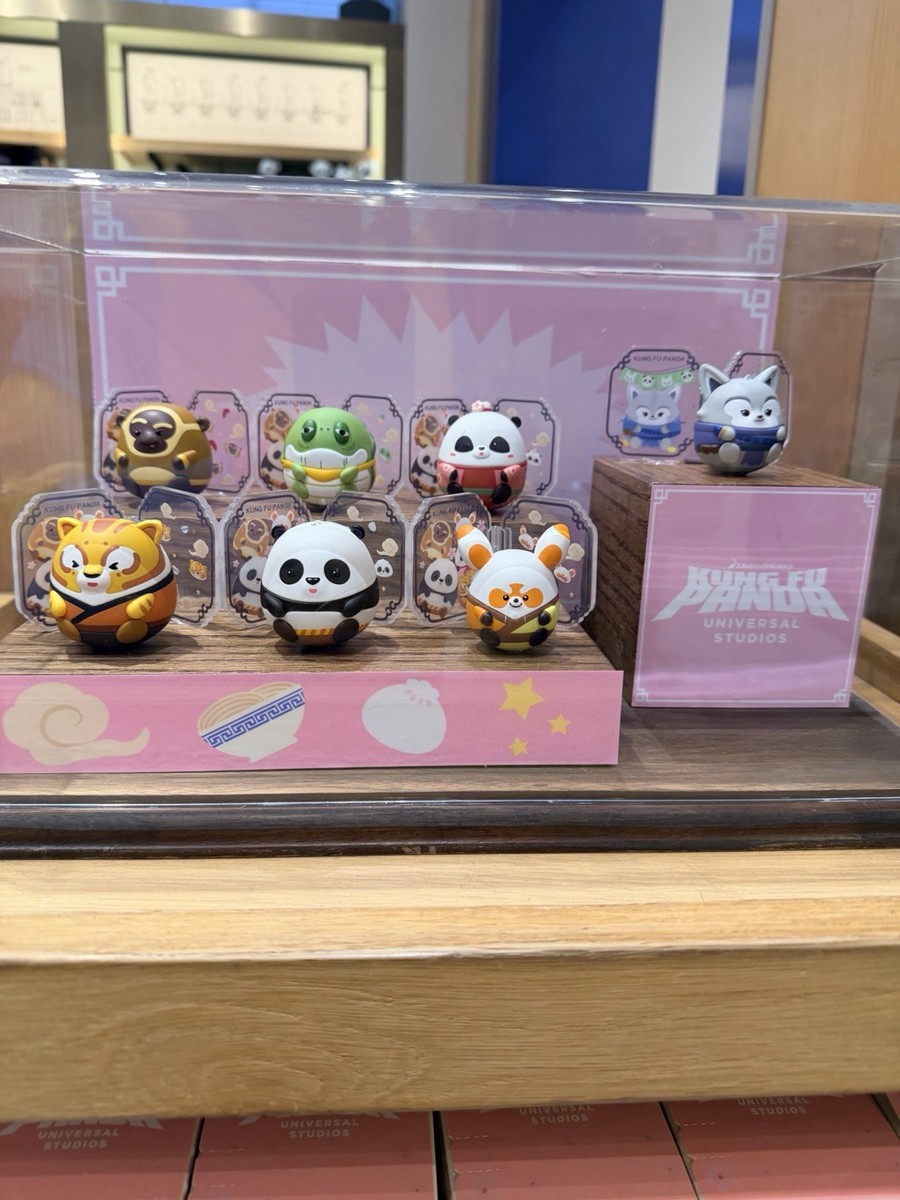 Universal Studios Kung Fu Panda Pudgey Mystery Blind Box Figure