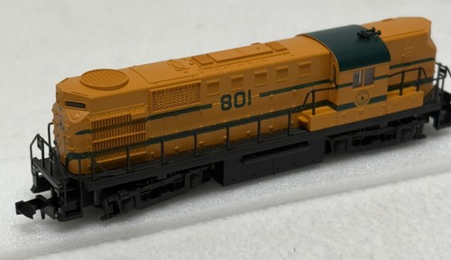 Atlas #42603 ALCO RS-11 Maine Central #801 N Scale Diesel Locomotive - Picture 9 of 14