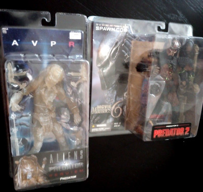 2 Brand new Alien vs Predator AVP Requiem stealth And Predator 2 Movie Maniacs 6