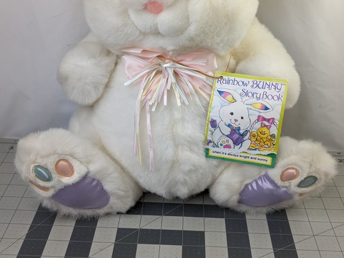 Peluche coniglio bianco pastello raso orecchie zampe 19 pollici Tb Trading Co peluche - Foto 5 di 13