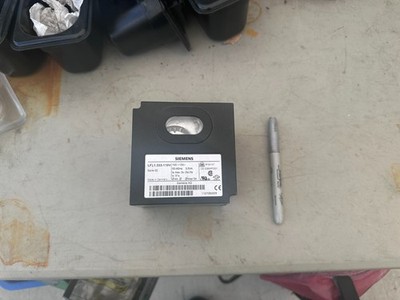 Siemens LFL1.333-110V Gas Burner Control