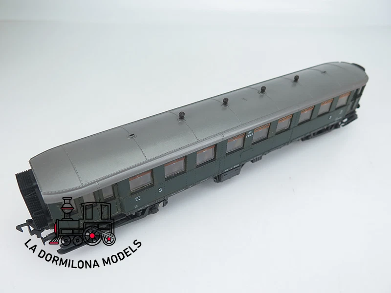 MG2023 H0 =DC ROCO 4219 Personenwagen C8103 NS - OVP