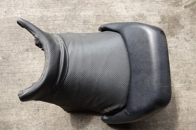03-07 2004 YAMAHA VMX12 VMAX 1200 SEAT FRONT RIDER PILLION CUSHION PAD