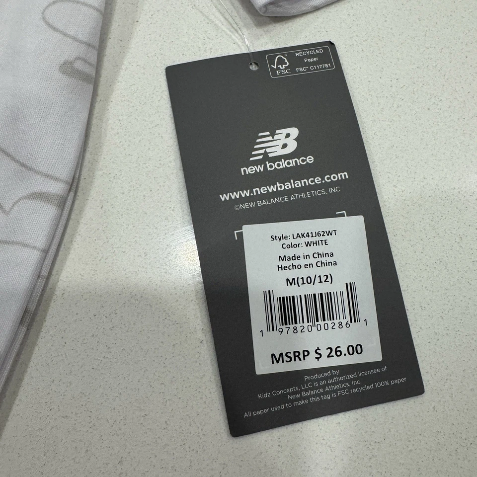 New Balance Youth Med (10-12) White camo, Black Camo. 2 for 1 - Image 4 of 4