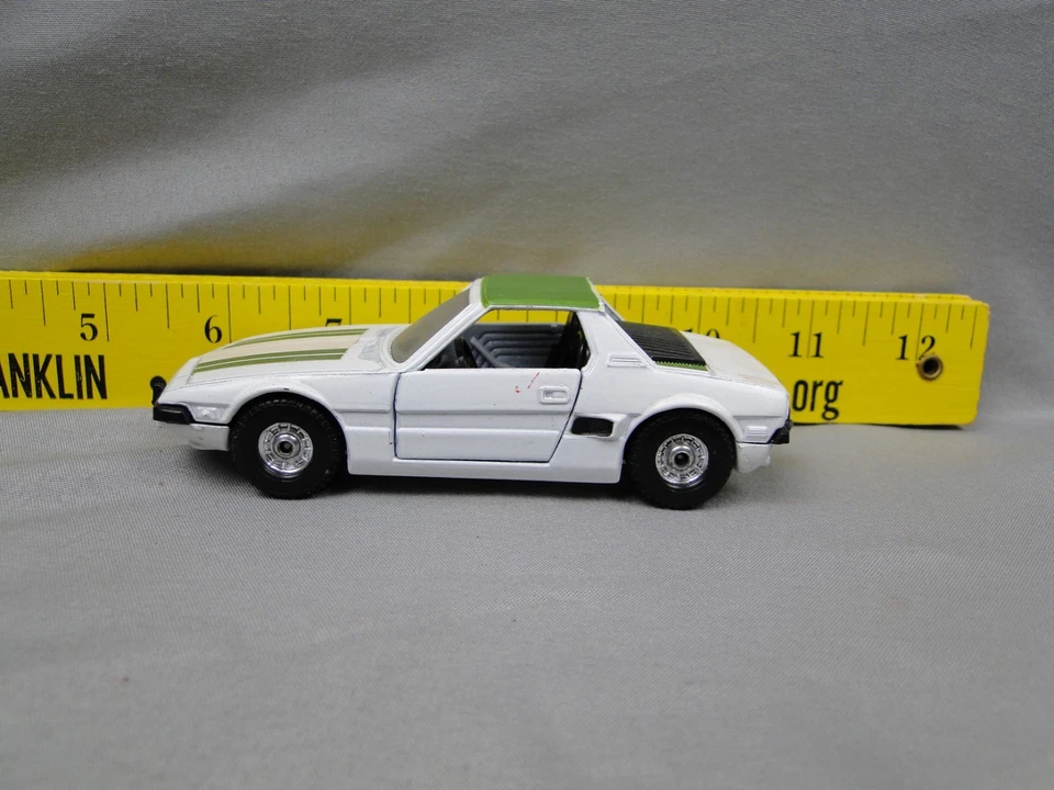 Vintage Corgi Major No. 37 Fiat X1/9 Carlsberg Pilsner Power Boat and Trailer - Image 4 of 4