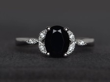 925 Sterling Silver Black Onyx Oval Gemstone Modern Women Ring Duty Free