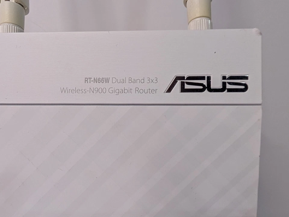 Asus RT-N66W 450Mbps x2 Dual Band Wireless Gigabit Wi-Fi N Router | Tested Works - Image 2 of 4