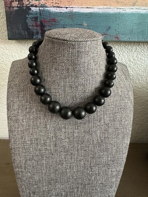 Vintage Black Matte Onyx Graduated Bead Necklace Size 13 Inch