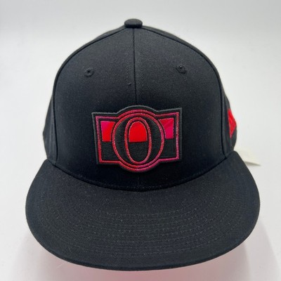 Adidas NHL Sample Flat Brim Snapback Hat Black Red Hockey OSFA