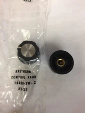 TS90-3WL-2   RAYTHEON CONTROL KNOB Size: 1.313  1/4" SHAFT 2 PCS