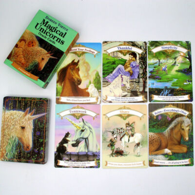 Magical Unicorns Oracle Cards: A 44-card Tarot deck(English