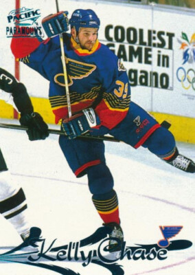 1997-98 Paramount EMERALD #156 KELLY CHASE - St. Louis Blues