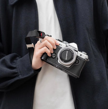 Genuine Leather Handmade Camera Handle Case Bag Cover For Olympus OM SYSTEM OM-3