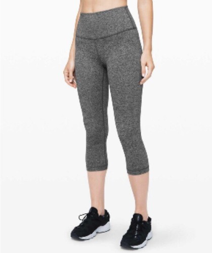Lululemon Grey Cropped Wunder Under 