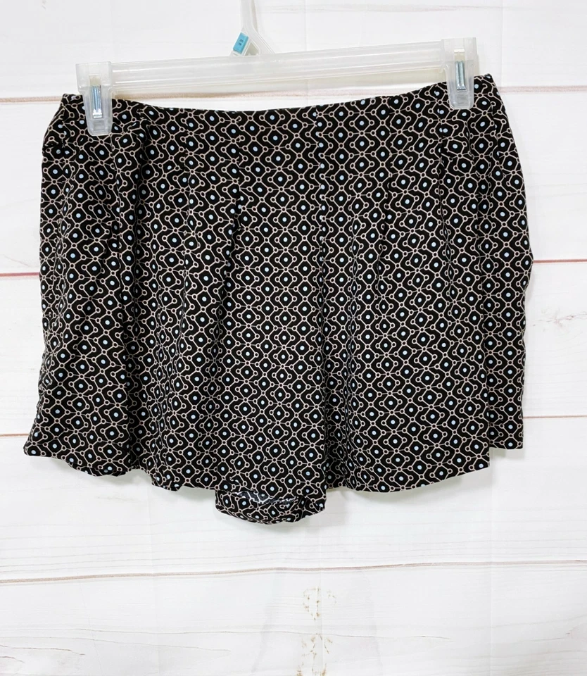 Shorts feminino Forever 21 com cinto tamanho L multicolorido geométrico cintura alta zíper nas costas - Imagem 4 de 4