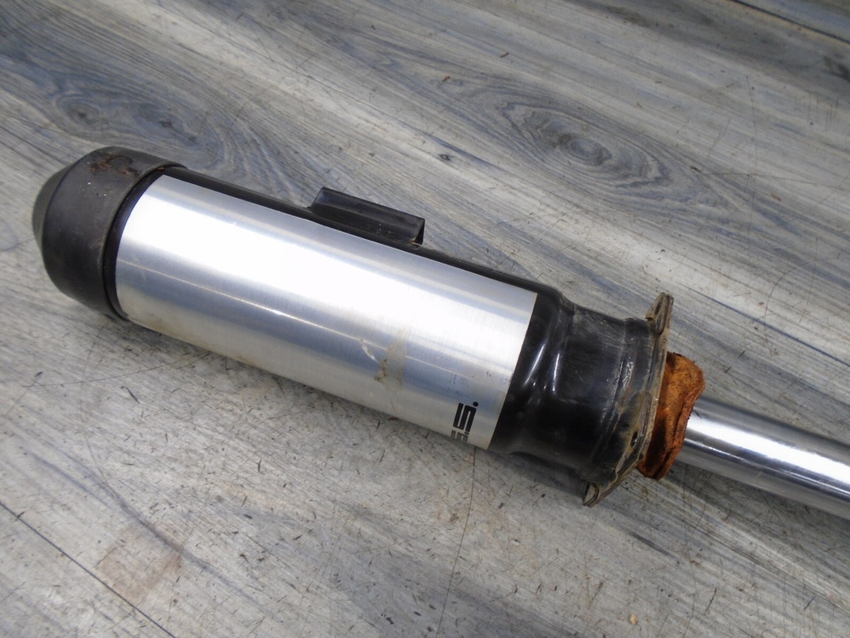 1992 92 Yamaha VMax 600 Snowmobile Front Left Strut Suspension