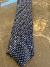 Hermes Silk Navy Tie with Pattern Good Condition
