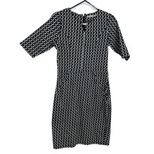 Mikarose Sheath Dress size Medium Blue Pattern Short Leeve Stretch Cotton Preppy