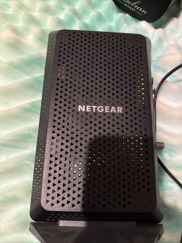 Netgear - Nighthawk CM1200-100NAS DOCSIS 3.1 Cable Modem(Spectrum, Xfinity, Cox)