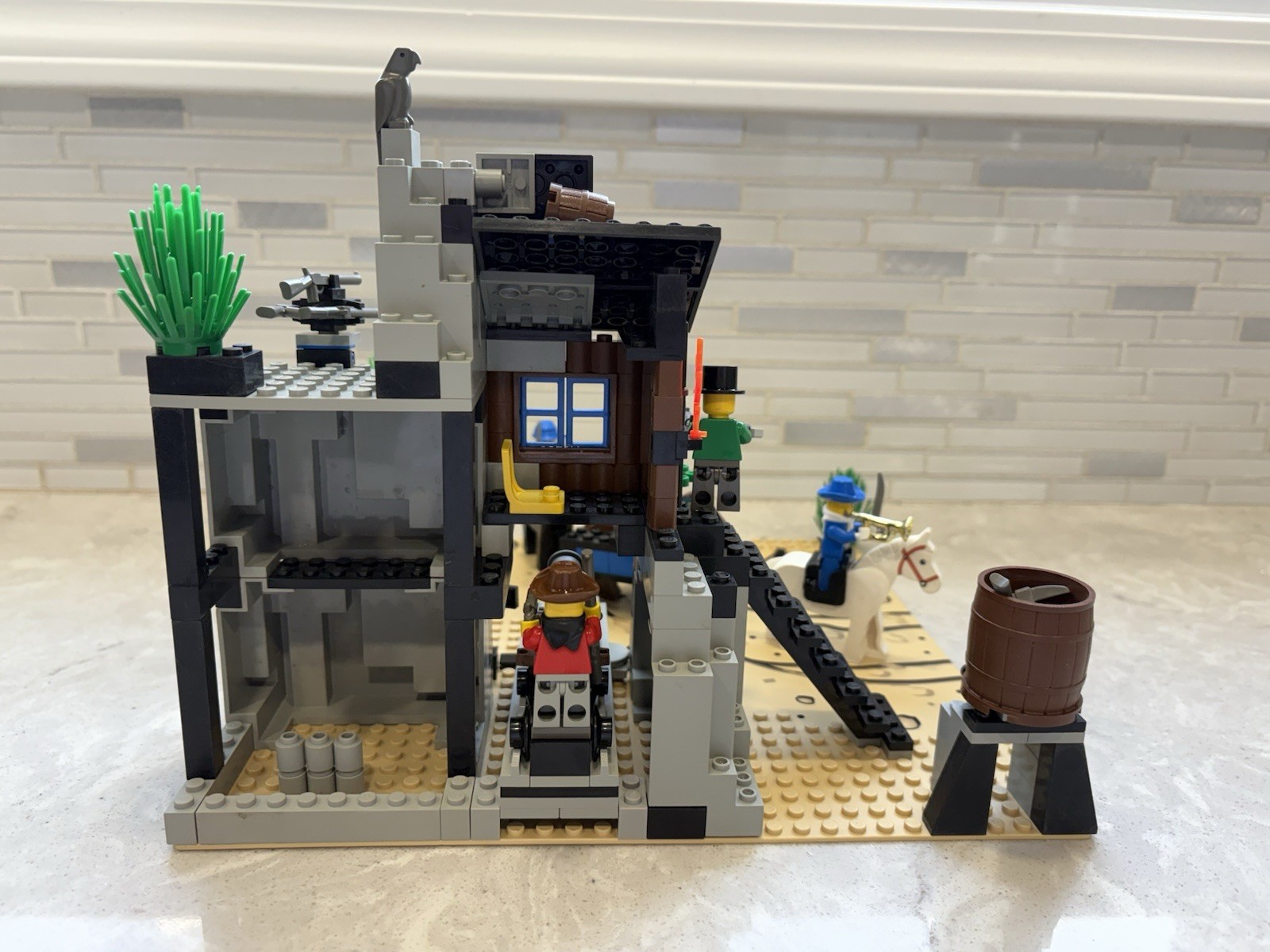 Picture 4 of 20