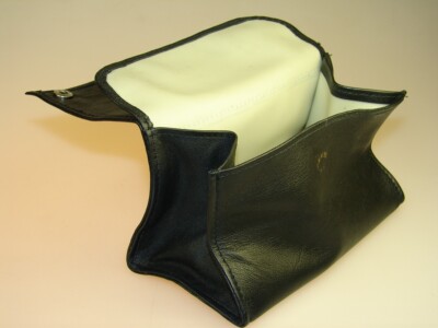 New Tim West Pipes Large Box Leather Pouch easy to fill a Large Pipe