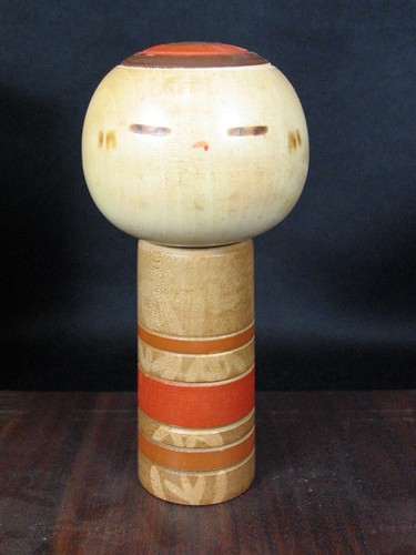 Yamanaka Sanpei Four Seasons 4 Japanese Wooden Kokeshi Dolls in Box W/ Base - Picture 6 of 10