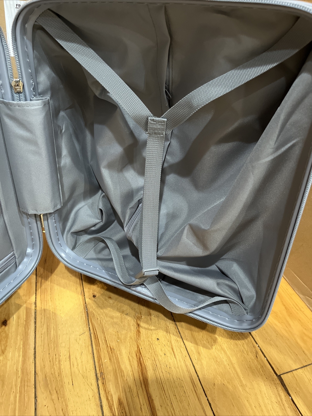 Hanke 14 Inch Underseat Lightweight Grey Carry On Luggage w Wheels New