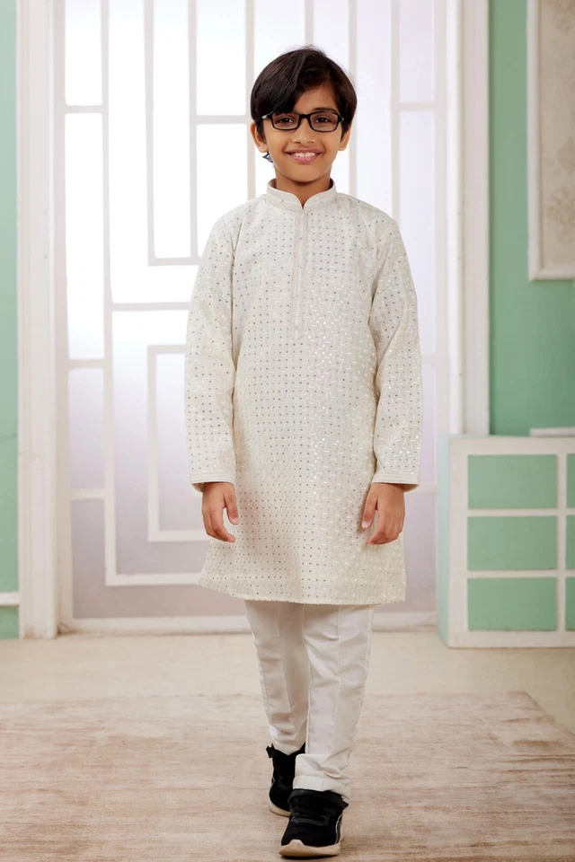 Индийская вышитая детская дизайнерская пижама Kurta для мальчиков из Индии - Изображение 3 из 4