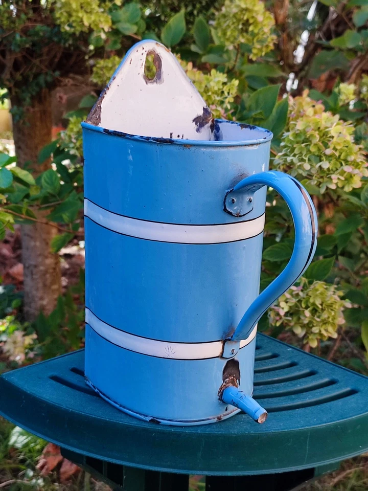 ANCIEN POT BROC DE LAVEMENT EN TÔLE ÉMAILLÉE BLEUE GRADUÉ 2 LITRES - Photo 4/4