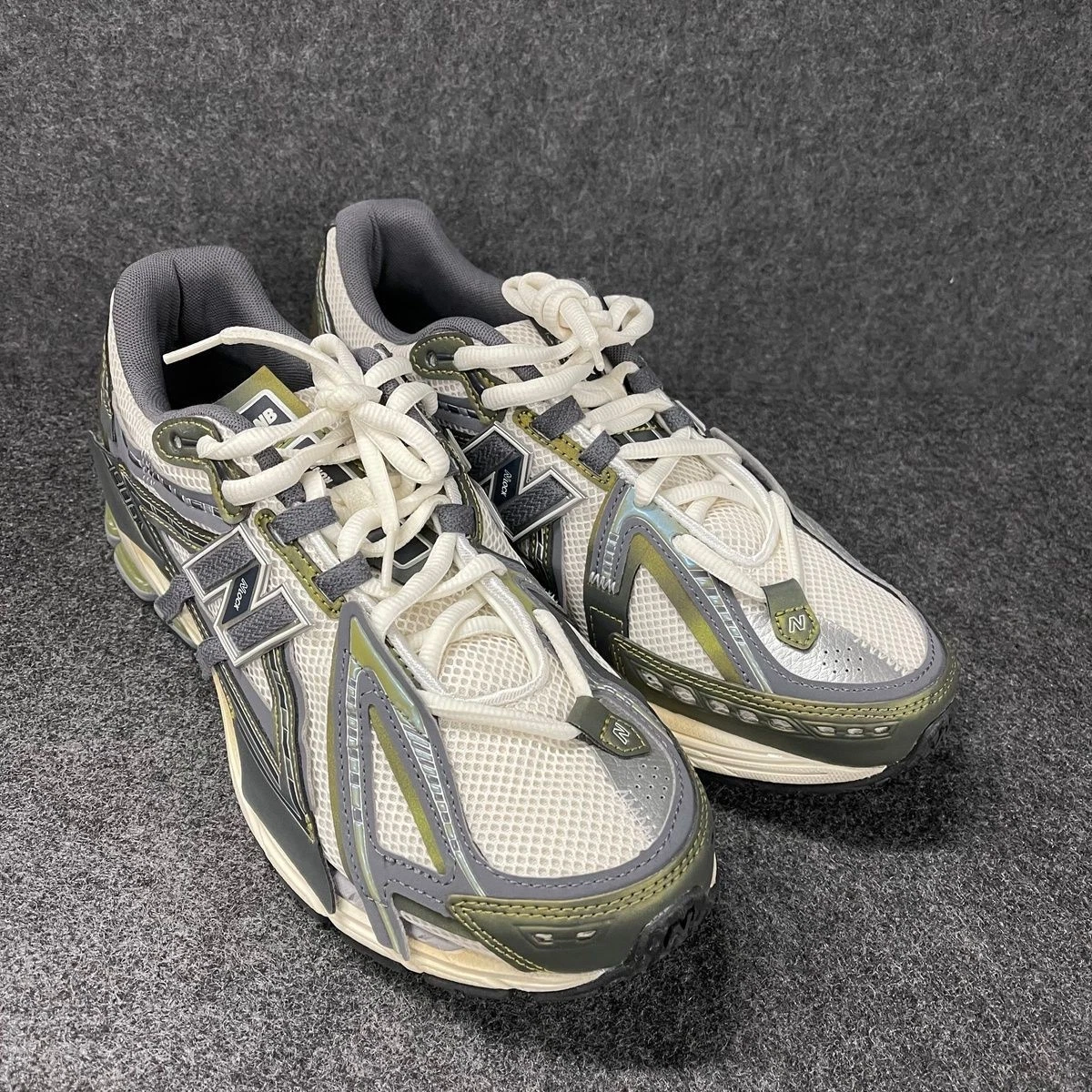 New Balance Classic‎ Traditional Size 13 Pre Owned new-balance-made-in-usa-1300-  main image 4