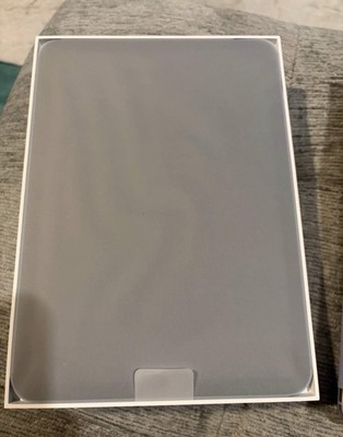 Apple iPad (A16) 10.86'' 128GB Blue Wi Fi + Cellular Unlocked Tablet