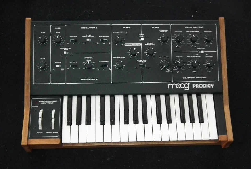 Moog Prodigy vintage