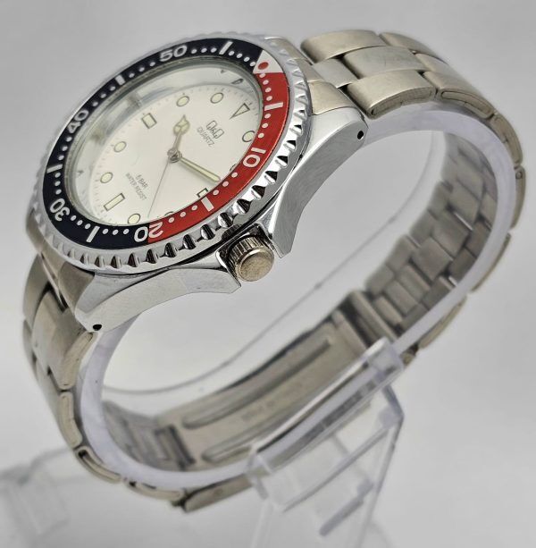 Q&Q Pepsi Bezel Quartz Vintage Men's Diver Watch | eBay Q&Q Pepsi Bezel Quartz Vintage Men's Diver Watch | eBay